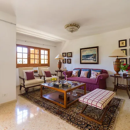 Casa Esperanza Терор