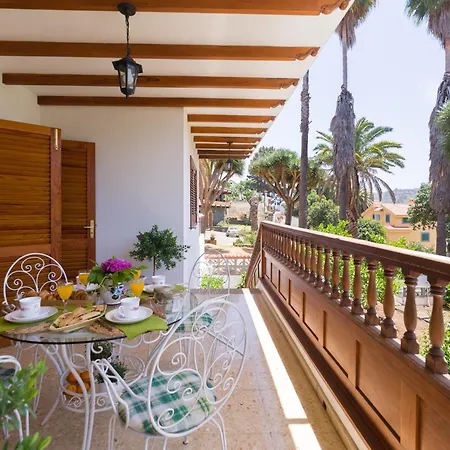 Casa Esperanza *